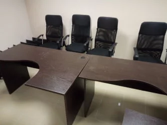 Кресло оператора Riva 8074 подголовник-экокожа Черный