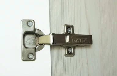 Шкаф двухдверный многофункциональный Тиффани 93.13