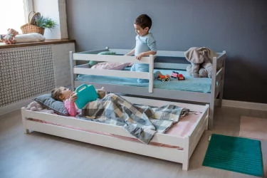 Выдвижная кровать для двоих детей RooRoom VK-66с Серая