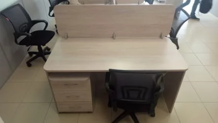 Стол прямой Glassy 1.10.14 Дуб сантана светлый