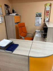 Кресло мобильное, крестовина, корпус пластик