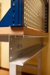 Верстак ВС-200-09 МФ + Экран ВС-200-Э4