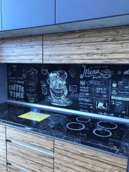 Глянцевый фартук (КОМПОЗИТ) KM 33