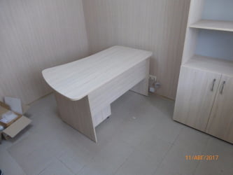 Стол эргономичный Glassy 1.12.14Пр Дуб молочный