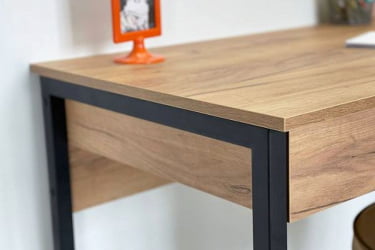 Стол Юниор SMU-01 белое дерево/белый муар