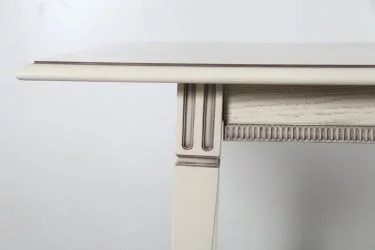 Стол из массива дерева Фаворит-2 (1,1м) тон 2 с коричневой патиной Бананы