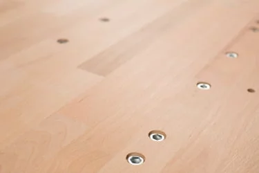 Верстак ВС-200-07 Бук + Экран ВС-200-Э2