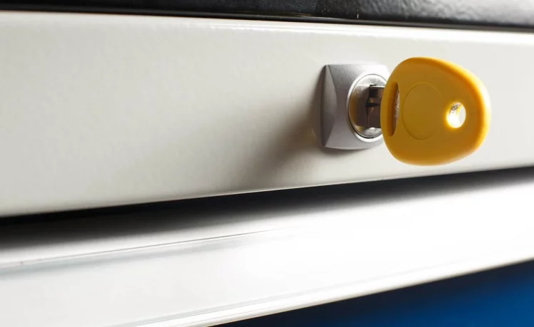 Верстак ВС-200-07 Ф + Экран ВС-200-Э2_6