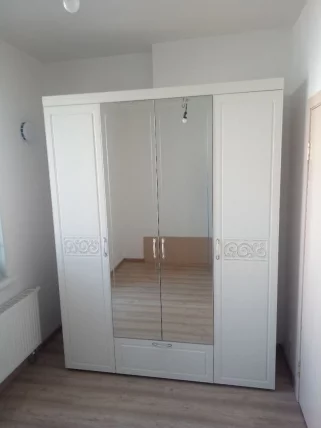 Шкаф четырехдверный с зеркалом Тиффани 93.14_4