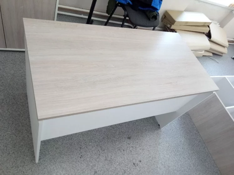 Стол прямой Deka ЛДСП каркас 75.06.12 Дуб Сантана светлый/Белый_3