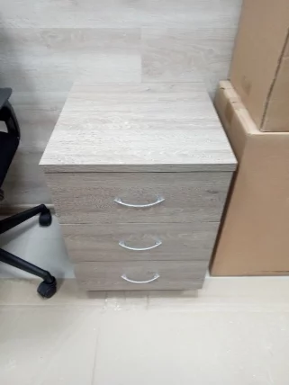 Тумба подкатная с 3-мя ящиками Twin 14.10.10 Дуб Верцаска_1