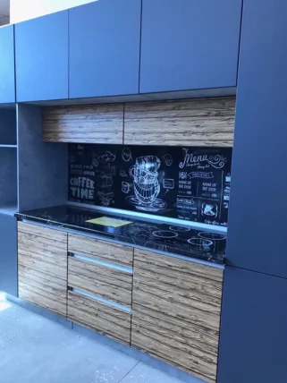 Глянцевый фартук (КОМПОЗИТ) KM 33_8