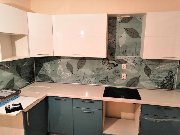 Глянцевый фартук (КОМПОЗИТ) КМ 221 / KM_1