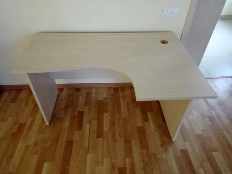 Стол эргономичный правый Альфа 63.61 Дуб кобург_2