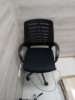 Кресло офисное Ирис TW-11 Черное_4