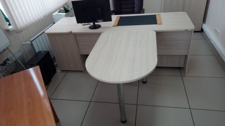 Стол прямой Glassy 1.10.16 Туя_4