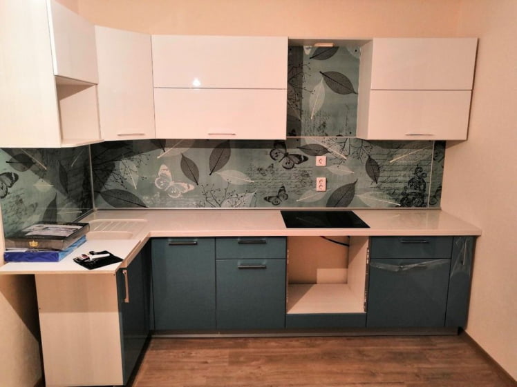 Глянцевый фартук (КОМПОЗИТ) КМ 221 / KM_2